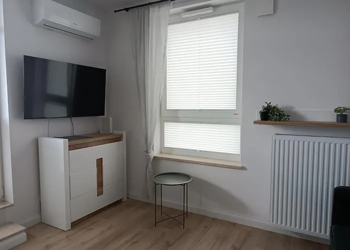 Wiktoryn 6a * Warszawa